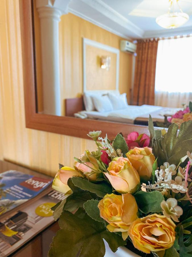 Nomad Hotel Астана Екстер'єр фото