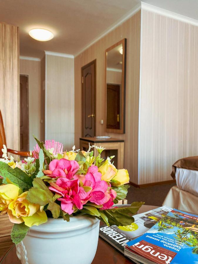 Nomad Hotel Астана Екстер'єр фото