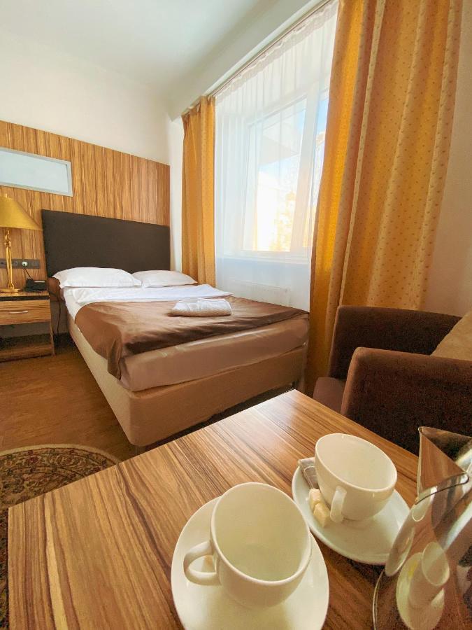 Nomad Hotel Астана Екстер'єр фото